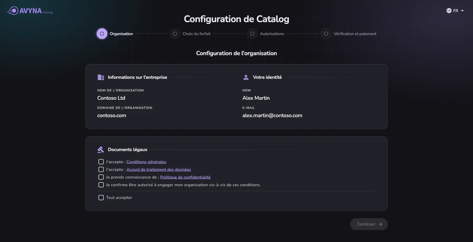 Étape un de la configuration : le nom et le domaine de l’organisation et le nom et l’e-mail de la personne connectée, à côté des conditions générales, de l’accord de traitement des données, de la politique de confidentialité et de la confirmation d’être autorisé à les accepter.